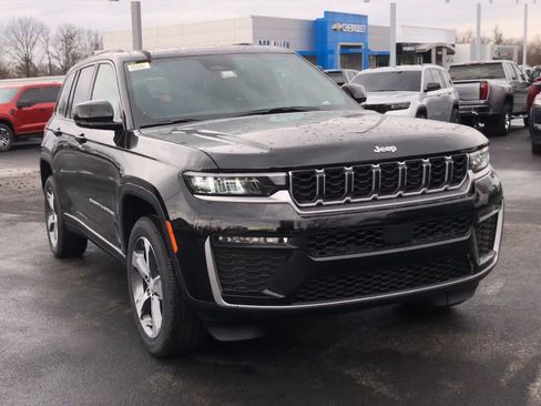 New 2026 Jeep Grand Cherokee Limited image 3
