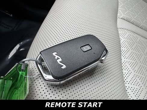 Certified 2023 Kia Sorento SX Prestige image 13