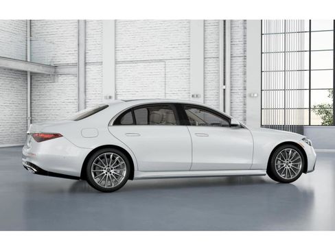 New 2026 Mercedes-Benz S 580 4MATIC Sedan image 16