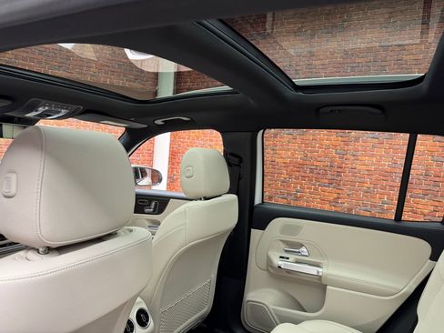 New 2026 Mercedes-Benz GLB 250 4MATIC image 3