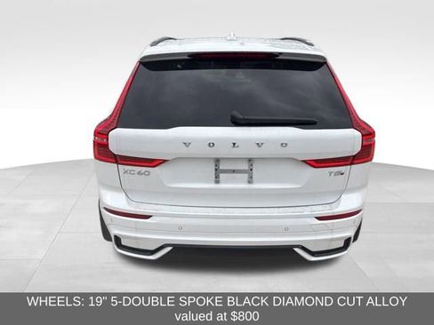 Used 2025 Volvo XC60 T8 Core w/ Climate Package image 6