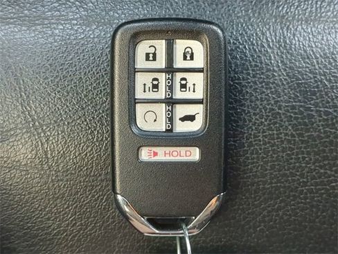 Used 2023 Honda Odyssey Sport image 38