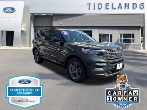 Certified 2023 Ford Explorer XLT w/ Equipment Group 202A AWD/4WD image 1