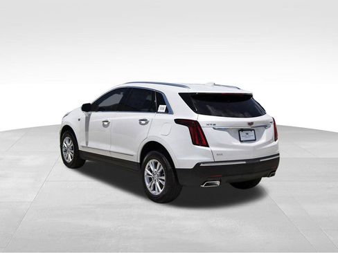 New 2026 Cadillac XT5 Luxury AWD/4WD image 3