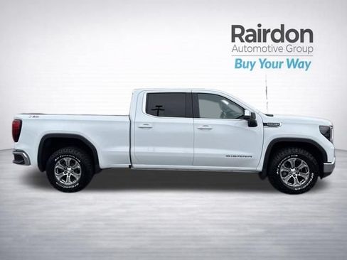 Used 2023 GMC Sierra 1500 SLE AWD/4WD image 8