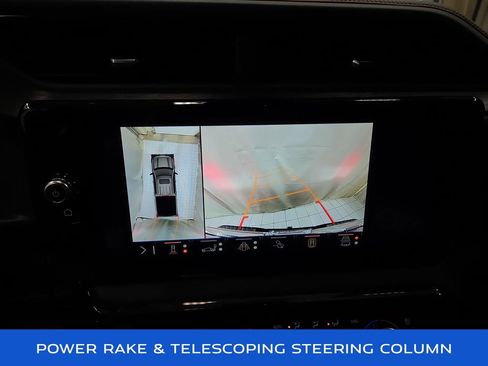 Used 2025 GMC Sierra 1500 AT4 w/ Technology Package AWD/4WD image 25