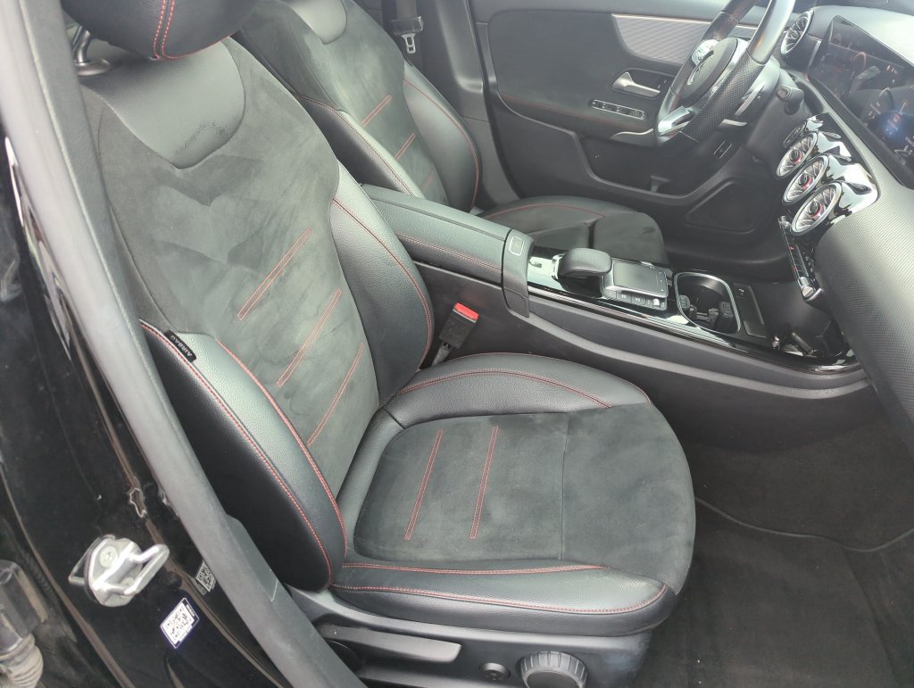 Used 2022 Mercedes-Benz A 220 image 37