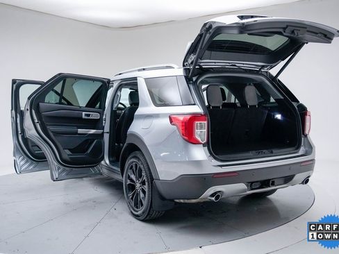 Used 2022 Ford Explorer Limited w/ Equipment Group 301A image 33