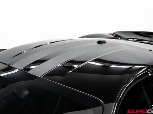 Used 2019 Ferrari 488 Pista Coupe image 18