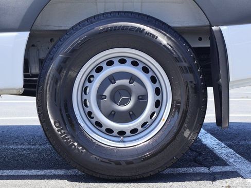 New 2026 Mercedes-Benz Sprinter 2500 image 10