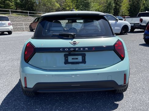 New 2026 MINI Cooper S FWD image 7