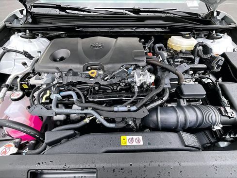 Used 2025 Toyota Camry XSE w/ Premium Plus Package image 31