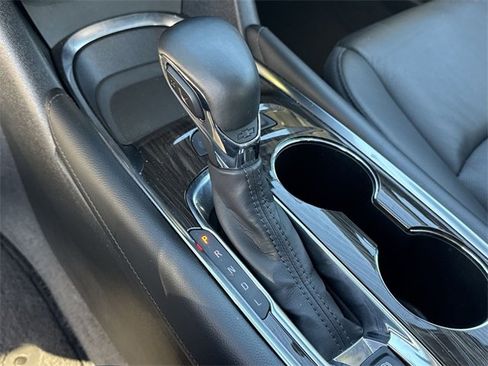 Used 2024 Chevrolet Malibu LT image 13