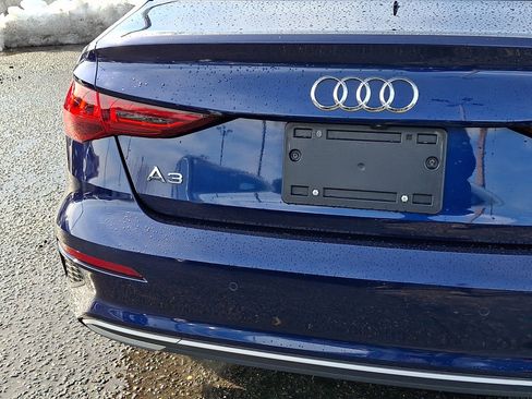 Used 2023 Audi A3 2.0T Premium image 17