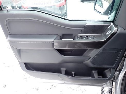 Certified 2021 Ford F150 XLT w/ Equipment Group 302A High image 22