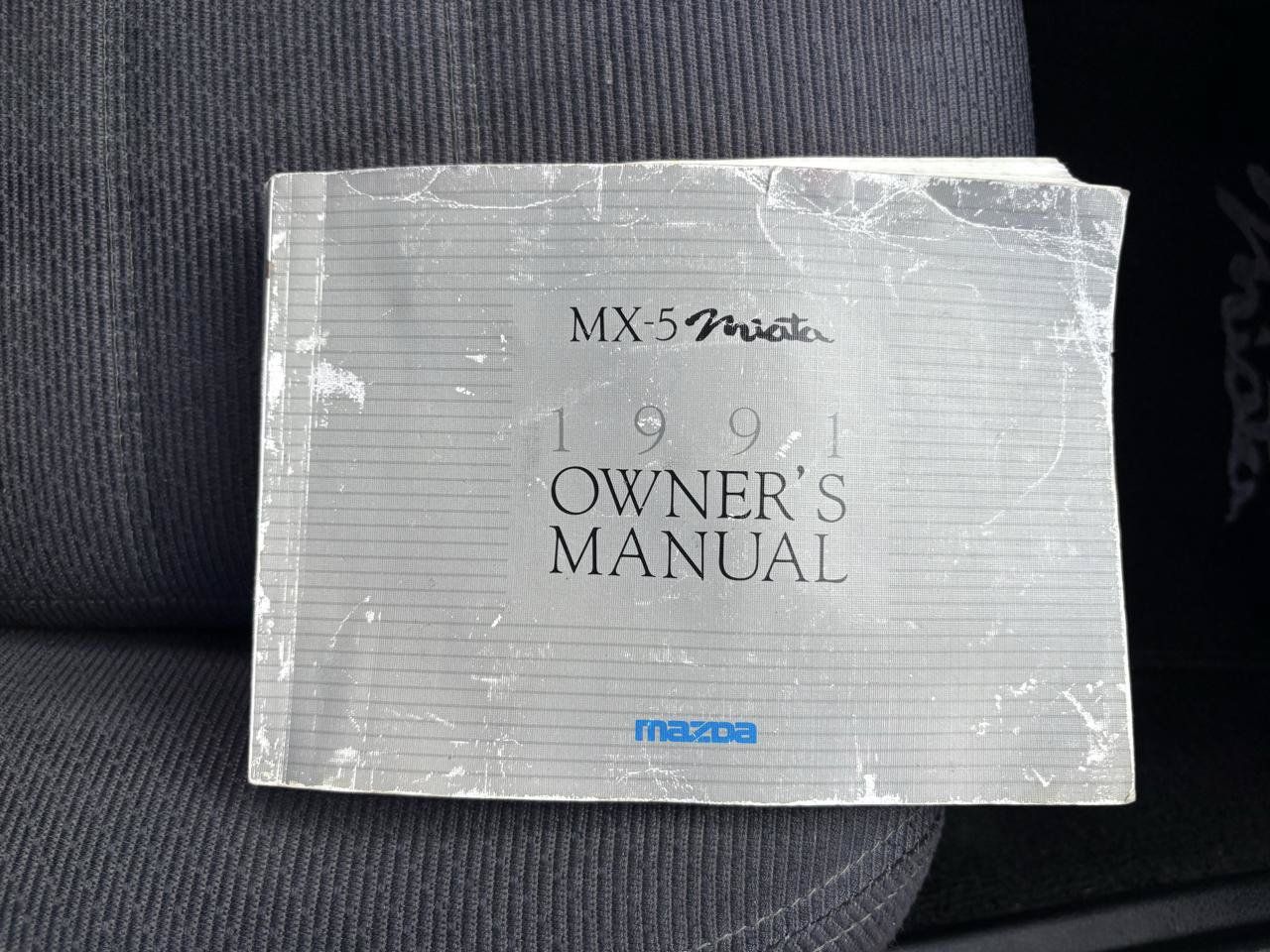 Used 1991 MAZDA MX-5 Miata RWD image 29