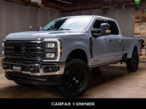 Used 2024 Ford F350 Lariat w/ Lariat Ultimate Package AWD/4WD image 5