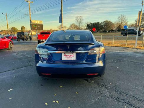 Used 2019 Tesla Model S Standard Range image 3