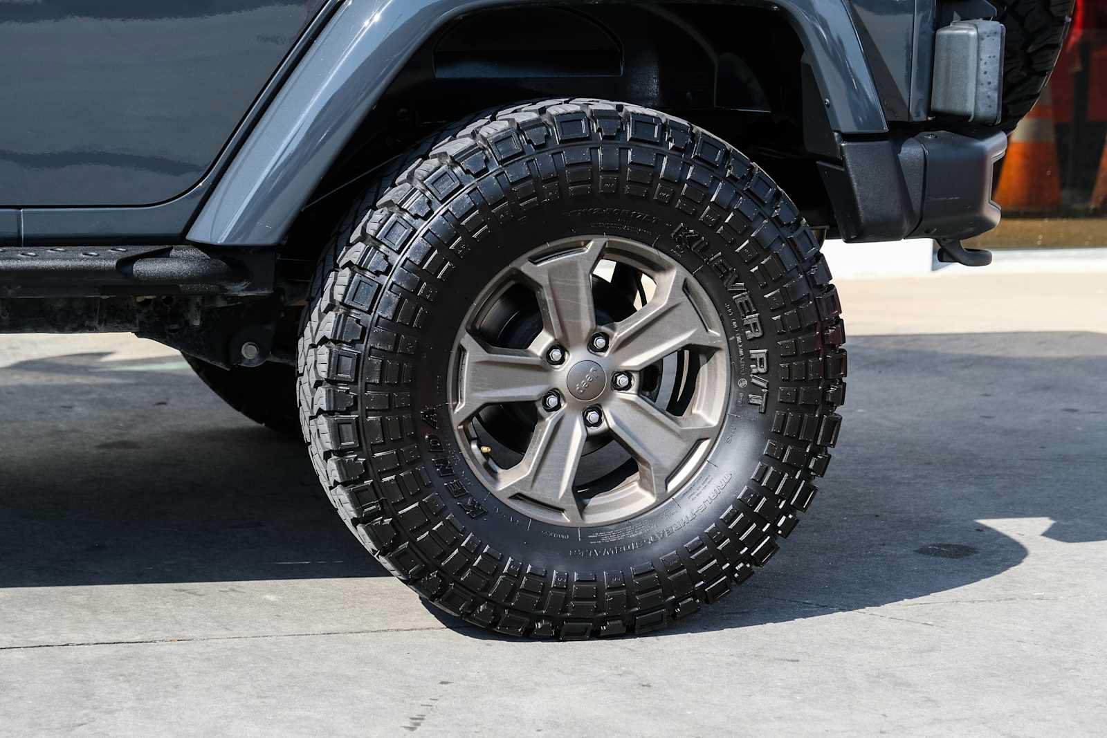 Used 2018 Jeep Wrangler Unlimited Sport AWD/4WD image 18