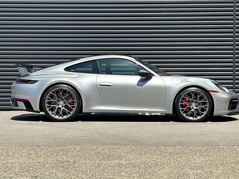 Certified 2024 Porsche 911 Carrera 4S AWD/4WD image 9