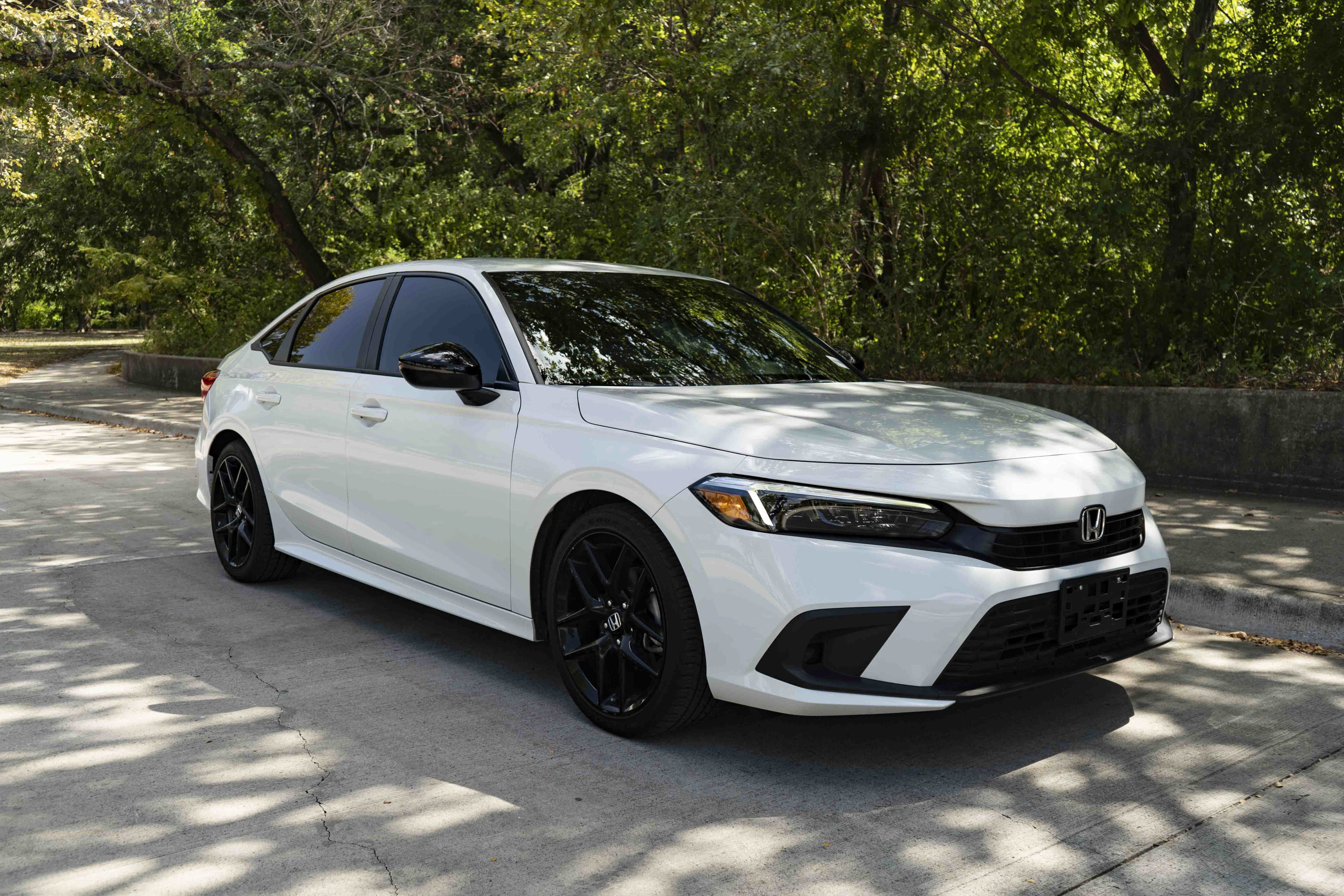 Used 2024 Honda Civic Sport image 2