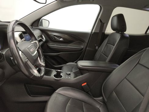 Used 2022 GMC Terrain SLT AWD/4WD image 17