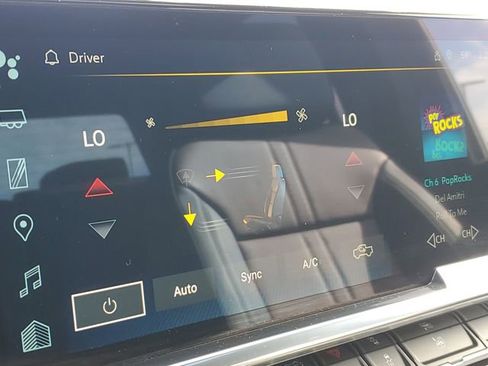 Used 2025 Chevrolet Silverado 1500 High Country image 15