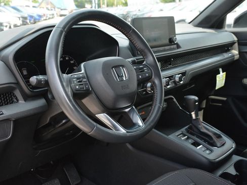 Used 2023 Honda CR-V Sport image 11