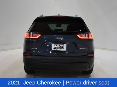 Used 2021 Jeep Cherokee Latitude Plus image 5