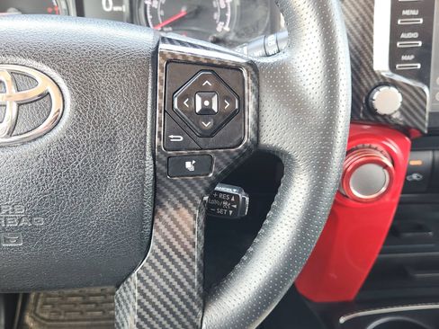 Used 2021 Toyota 4Runner SR5 Premium AWD/4WD image 33