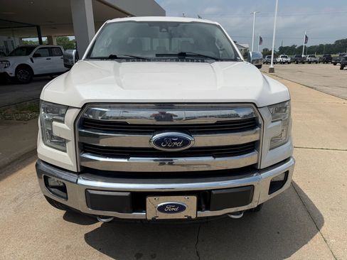 Used 2015 Ford F150 Lariat w/ Equipment Group 502A Luxury AWD/4WD image 3
