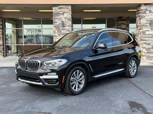 Used 2019 BMW X3 sDrive30i w/ Premium Package RWD image 1