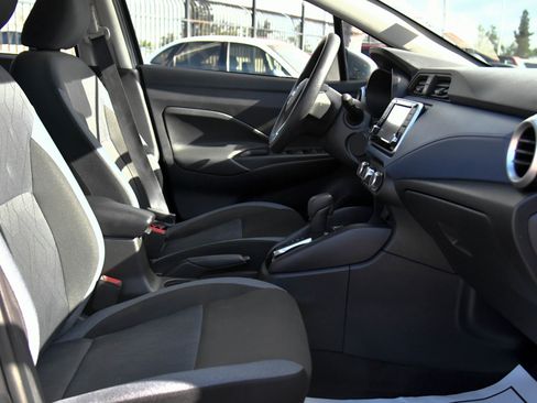 Used 2023 Nissan Versa SV FWD image 39
