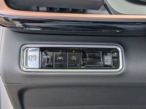 New 2026 Buick Envision Sport Touring AWD/4WD image 38