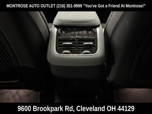 New 2026 Volvo XC90 B6 Ultra w/ Protection Package image 33