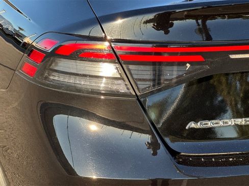 Used 2023 Honda Accord EX image 30