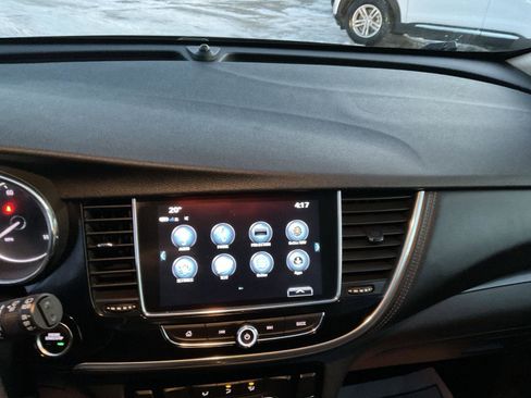 Used 2020 Buick Encore Preferred image 18