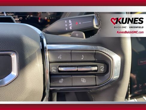 New 2026 GMC Yukon XL Elevation w/ Elevation Premium Package image 25