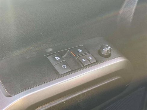 Certified 2022 Toyota Tacoma SR5 image 14