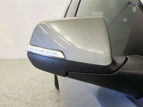 Used 2024 Chevrolet Traverse LT w/ LPO, Floor Liner Package AWD/4WD image 18