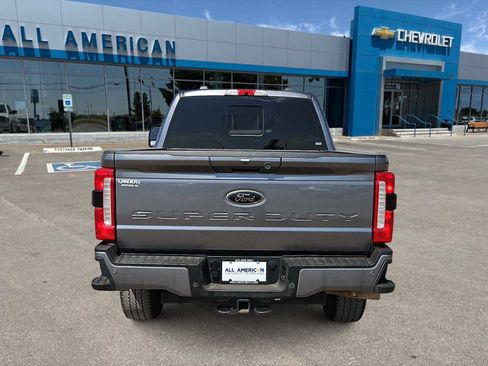 Used 2025 Ford F250 XLT w/ Black Appearance Package AWD/4WD image 7
