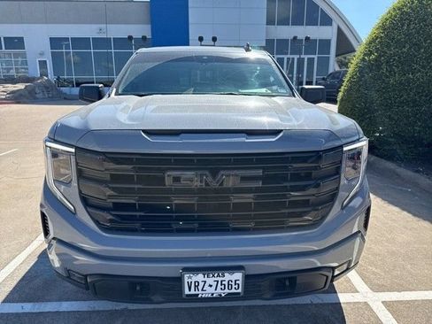 Used 2024 GMC Sierra 1500 Elevation w/ Preferred Package AWD/4WD image 2
