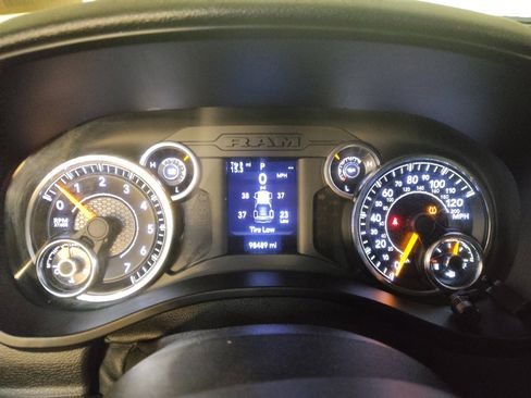 Used 2020 RAM 1500 Big Horn image 23