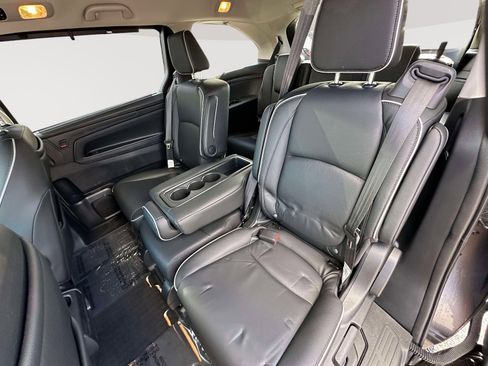 Used 2025 Honda Odyssey Touring image 36