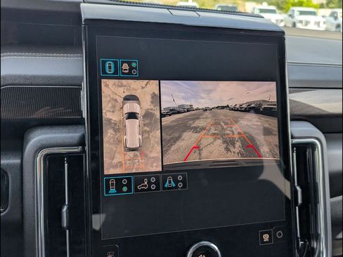 Used 2026 GMC Yukon Elevation image 7