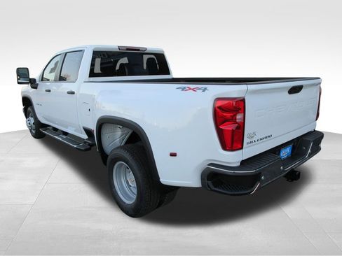 New 2026 Chevrolet Silverado 3500 W/T AWD/4WD image 4