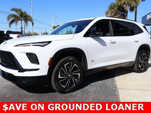 New 2025 Buick Enclave Sport Touring w/ Power Package image 4