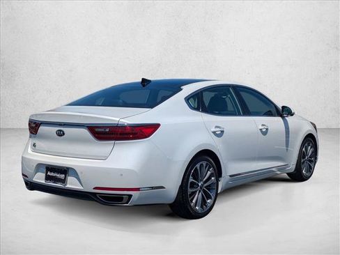 Used 2019 Kia Cadenza Technology FWD image 5