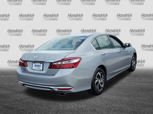 Used 2016 Honda Accord LX image 7