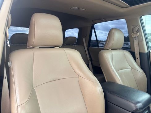 Used 2011 Toyota 4Runner Limited image 17